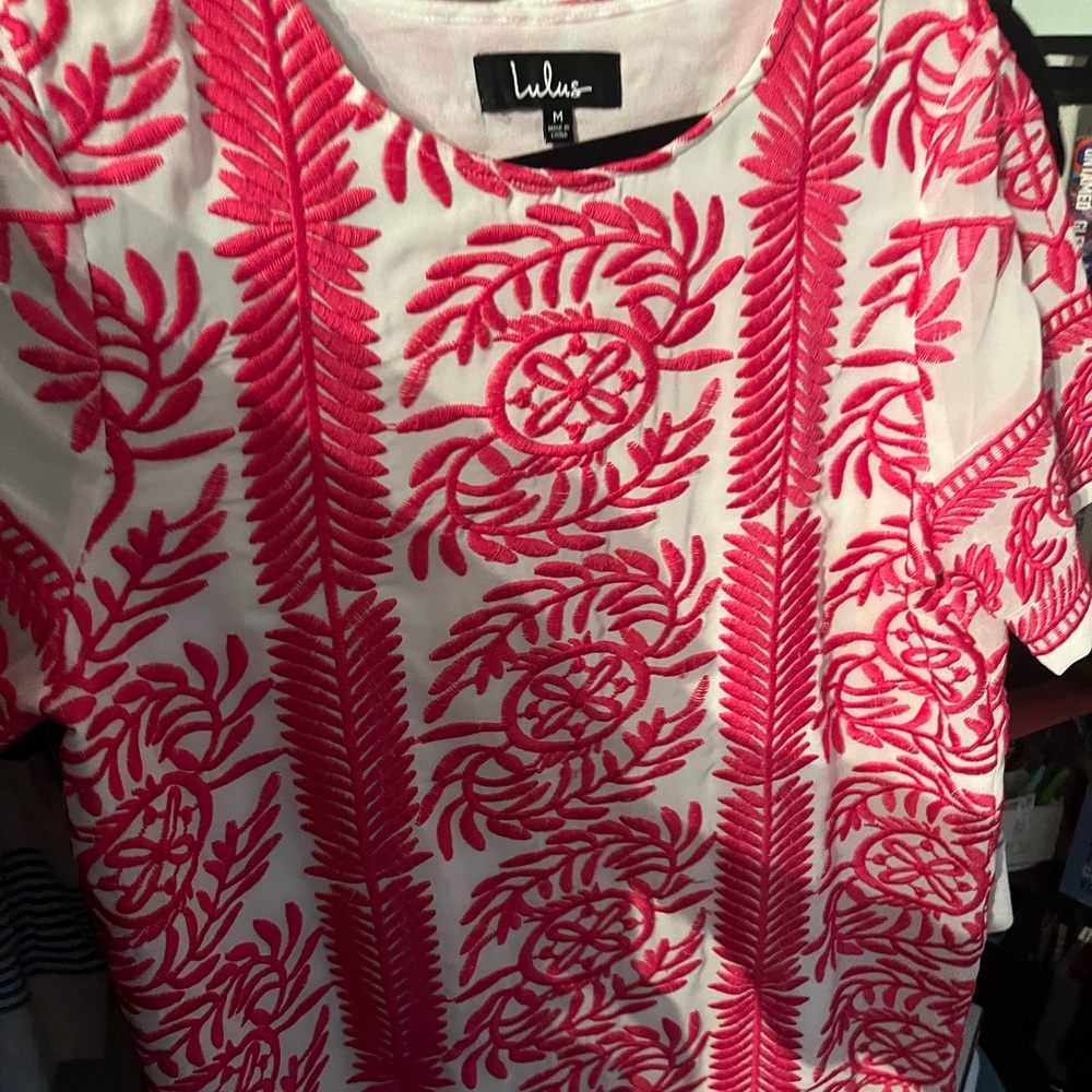 EUC Lulus Pink and White Boho Dress